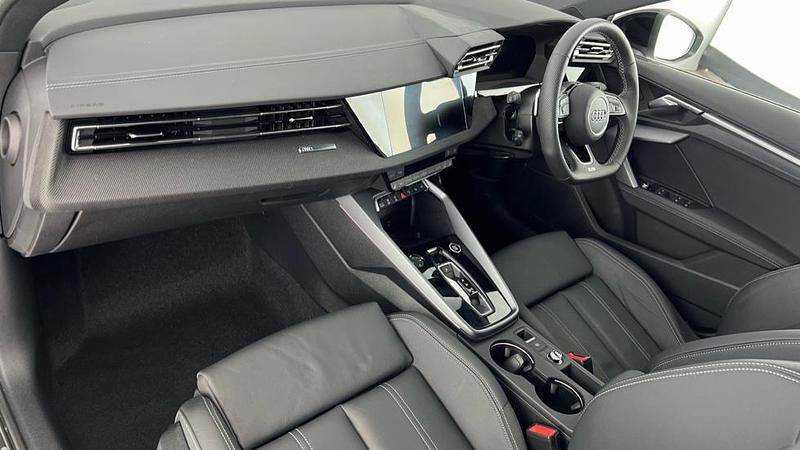 Used Audi A3 Black Edition 150 HP (110 kW) 2025 White