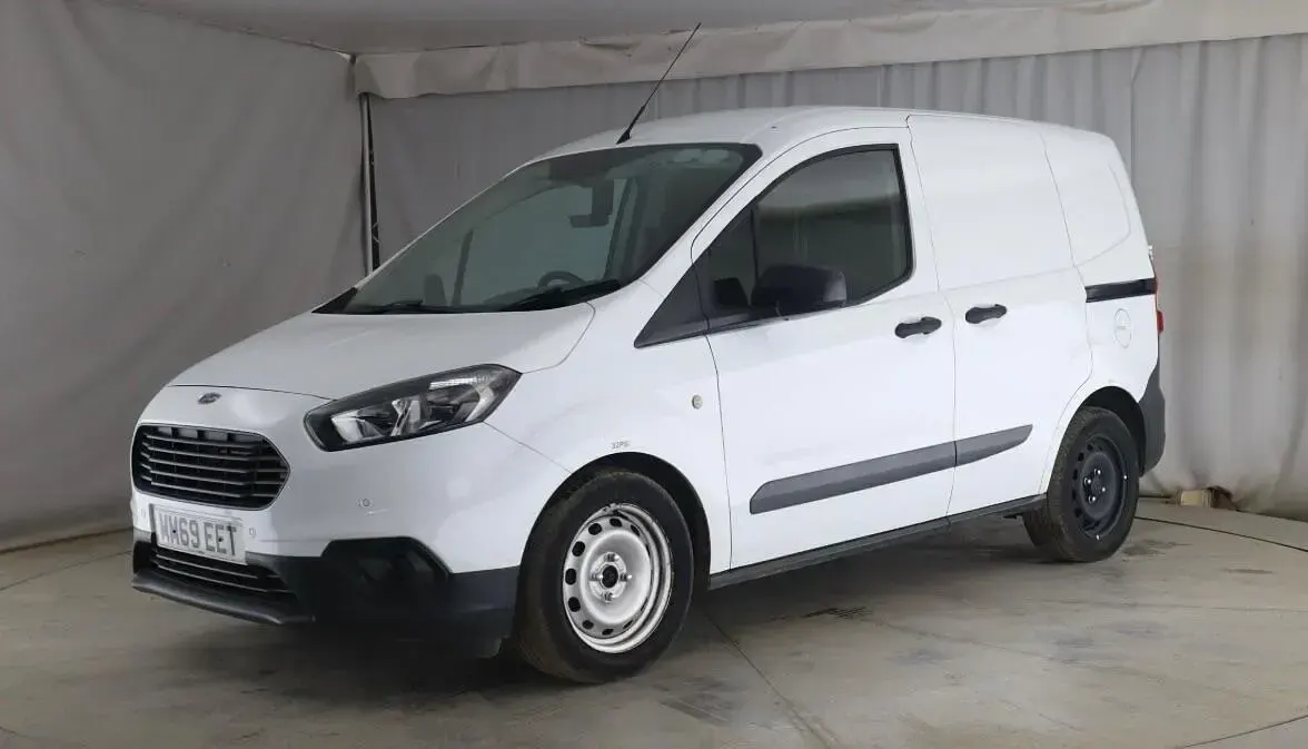 Used Ford Courier 2020 White MPV