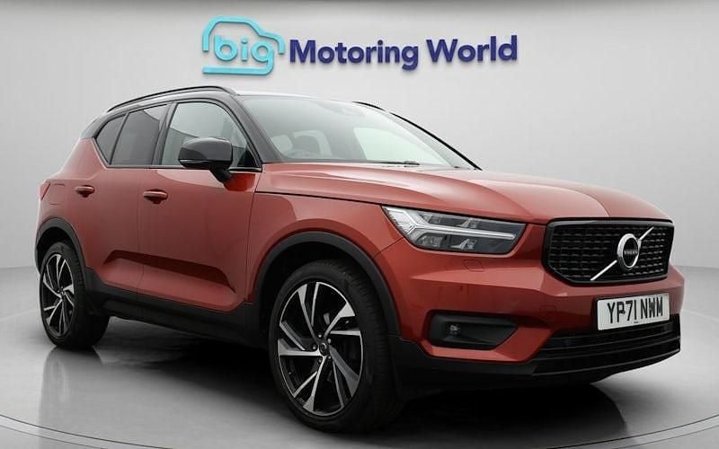 Red Used 2021 Volvo XC40 R-Design Pro SUV | £23,500 (Good price) - Image 1/4