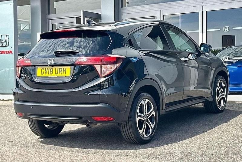 Second-hand Honda HR-V EX 130 CP (95 kW) 2018 Negru SUV