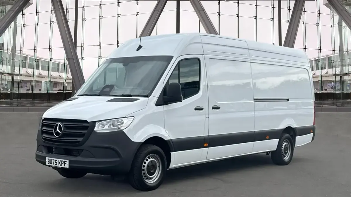 Used Mercedes Sprinter 150 HP (110 kW) 2025 White Van