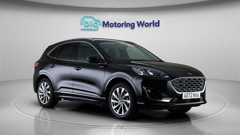 Used Ford Kuga Vignale 225 HP (165 kW) 2023 Black SUV