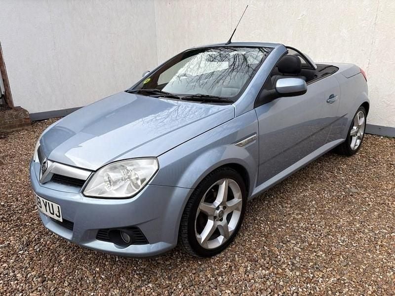 Used Vauxhall Tigra 89 HP (65 kW) 2008 Blue Cabriolet