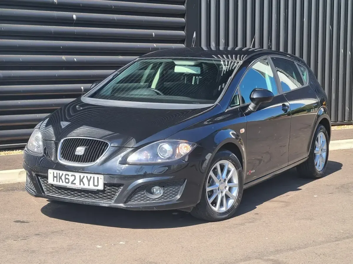 Used Seat Leon Copa 105 HP (77 kW) 2013 Black Hatchback