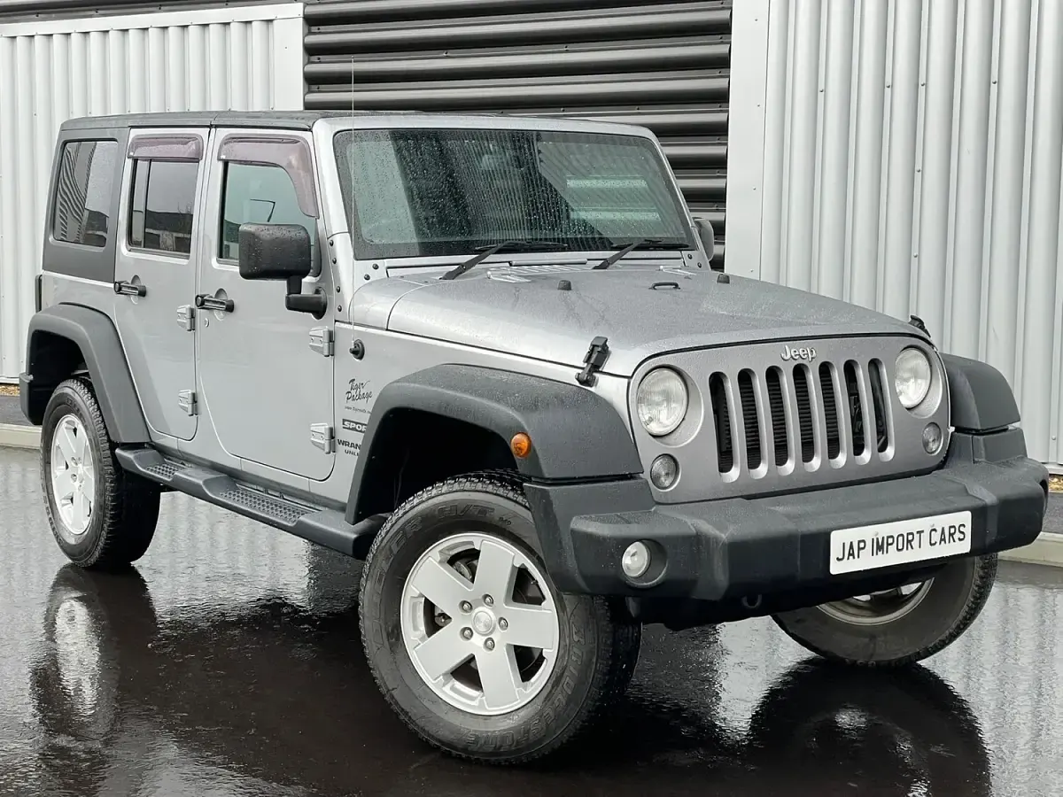 Used Jeep Wrangler Sport 285 HP (209 kW) 2017 Silver SUV