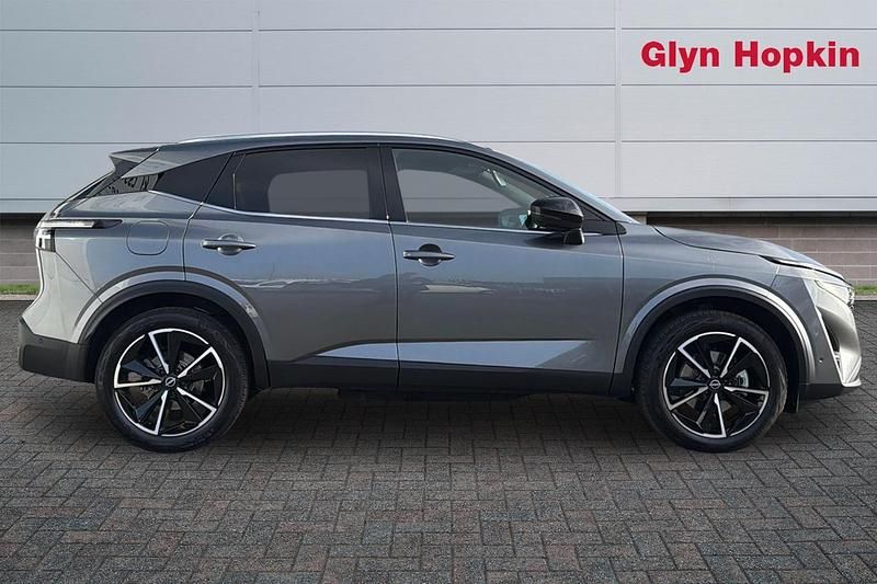New Nissan Qashqai Tekna 190 HP (139 kW) 2025 Grey SUV