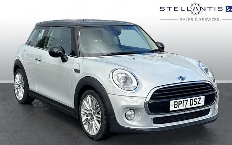 Grey Used 2017 Mini Cooper Hatch Hatchback | £10,490 (Good price) - Image 1/4
