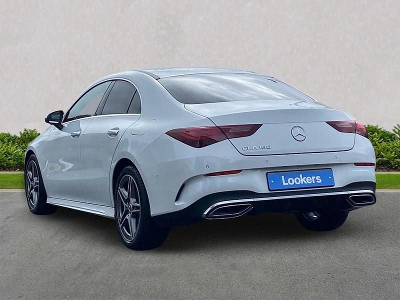 Used Mercedes CLA180 Executive 150 HP (110 kW) 2024 White Sedan