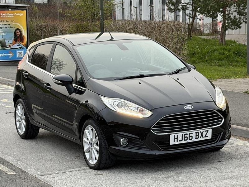 Used Ford Fiesta Titanium 2016 Black Hatchback
