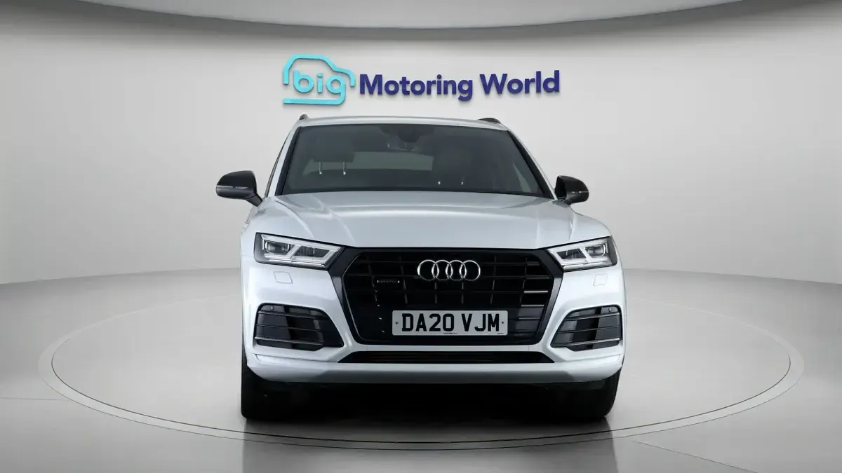 Used Audi Q5 Black Edition 241 HP (177 kW) 2020 White SUV