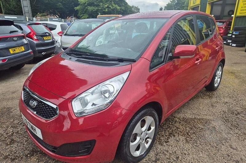 Red Used 2015 Kia Venga Hatchback | £6,925 (Fair price) - Image 1/1