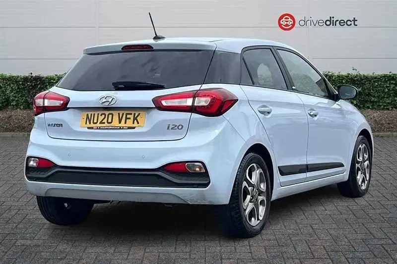 Używany Hyundai i20 Premium 100 KM (73 kW) 2020 Szary Hatchback