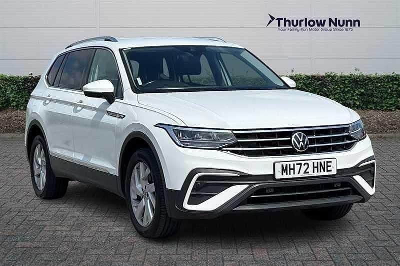 White Used 2023 VW Tiguan Allspace Life SUV | £21,994 (Fair price) - Image 1/4