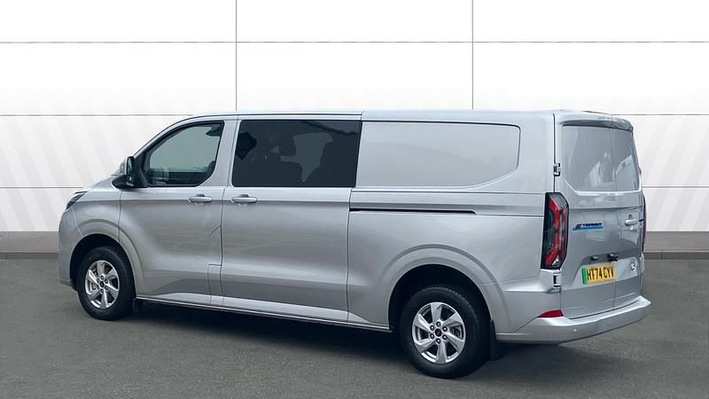 Used Ford Transit Limited 100 kW (136 HP) 2024 Van