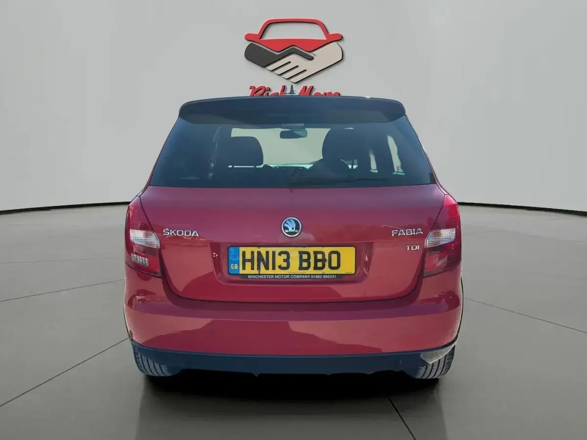 Used Skoda Fabia Monte Carlo 105 HP (77 kW) 2013 Red Hatchback