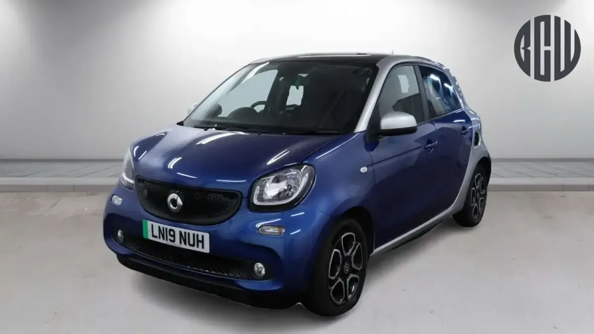 Used Smart ForFour Electric Drive Prime 60 kW (82 HP) 2019 Silver Hatchback