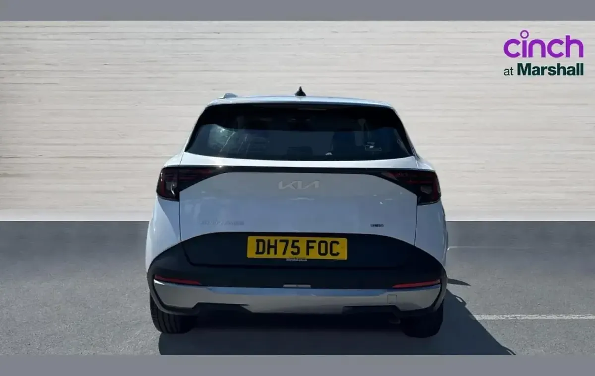New Kia Sportage 234 HP (172 kW) 2026 White SUV