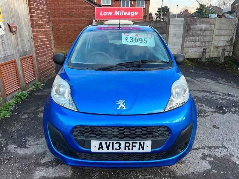 Used Peugeot 107 Access 68 HP (50 kW) 2013 Blue Hatchback