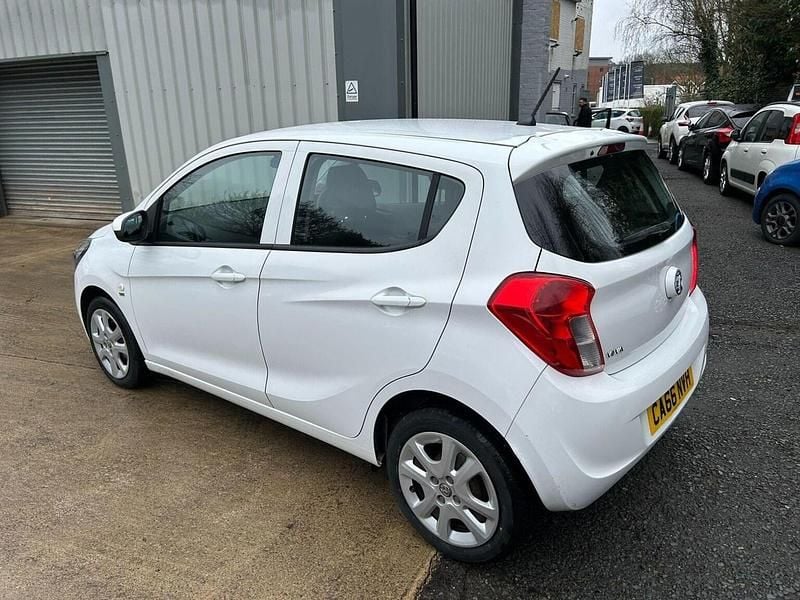 Used Vauxhall Viva 75 HP (55 kW) 2016 White Hatchback