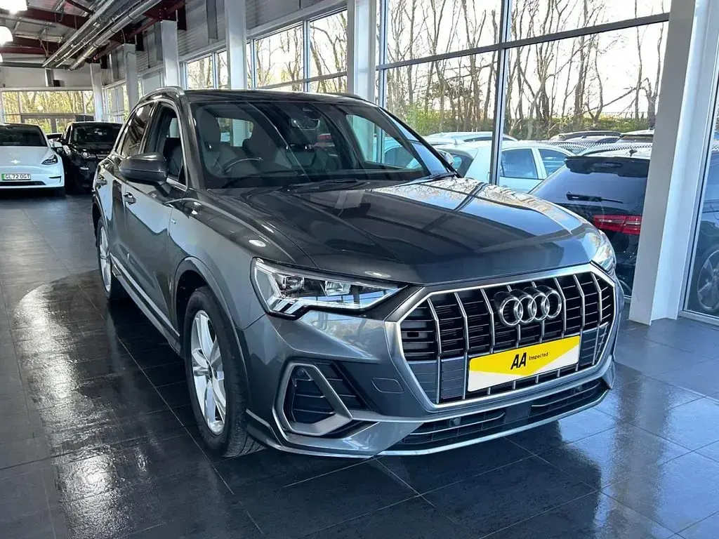 Used Audi Q3 S-Line 150 HP (110 kW) 2023 Grey SUV