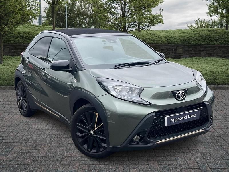 Green Used 2023 Toyota Aygo X Edition SUV | £13,495 - Image 1/4