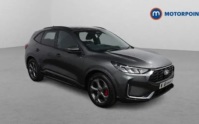 Begagnad Ford Kuga ST-Line 183 HK (134 kW) 2025 SUV