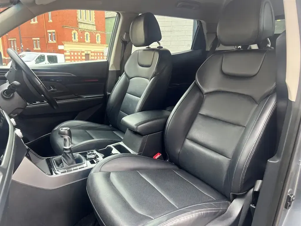 Used SsangYong Korando 163 HP (119 kW) 2022 Grey Estate