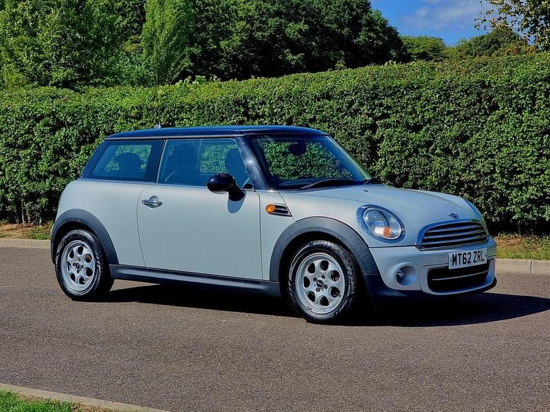 Silver Used 2013 Mini Cooper D Hatch Hatchback | £3,500 (Fair price) - Image 1/4