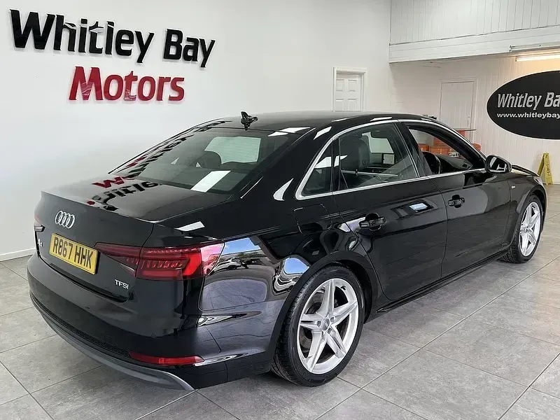 Used Audi A4 S-Line 150 HP (110 kW) 2017 Black Sedan