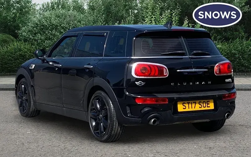 Used Mini Cooper Clubman Chili 192 HP (141 kW) 2017 Black Estate