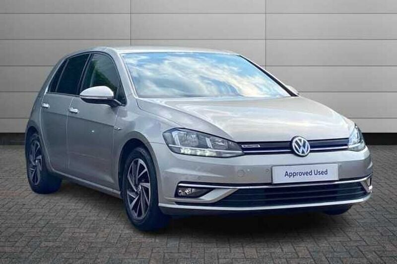 Used 2019 VW Golf VII Match | £14,550 (Fair price) - Image 1/4