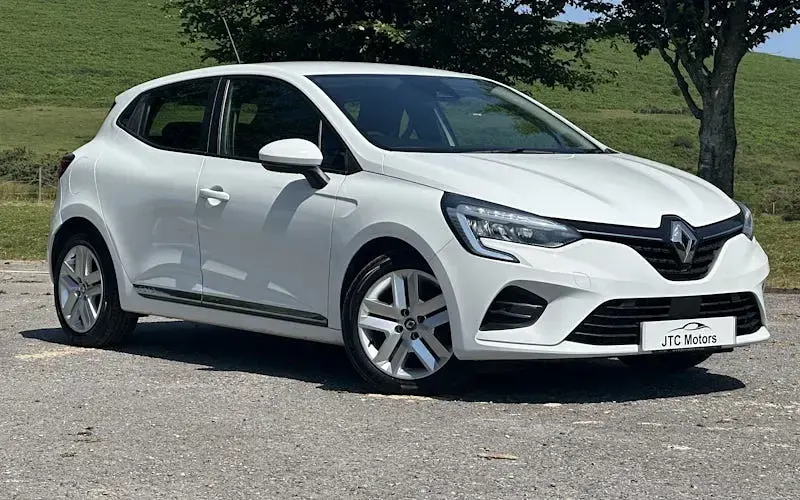 Used Renault Clio Play 72 HP (52 kW) 2020 Hatchback