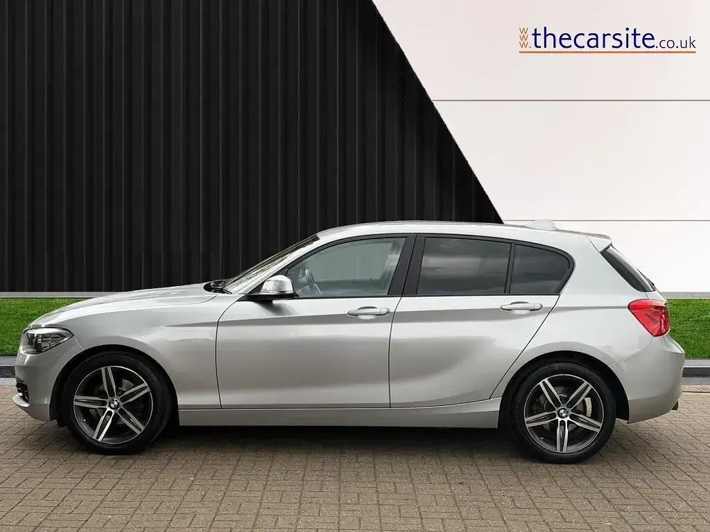 Used BMW 118 Sport Line 2019 Silver Hatchback