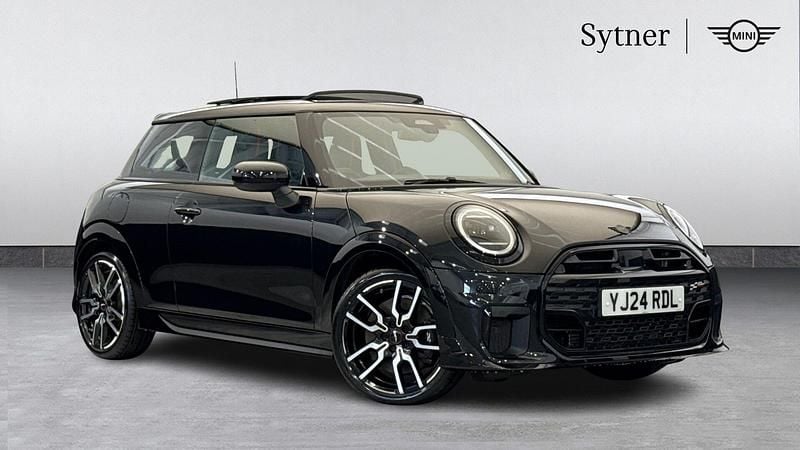 Used Mini Cooper Hatch 154 HP (113 kW) 2024 Black Hatchback