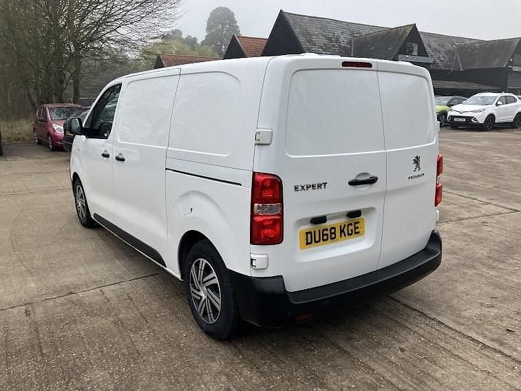 Used Peugeot Expert 2018 White Van