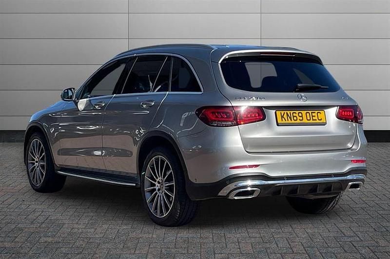 Used Mercedes GLC220 AMG Line Premium 194 HP (142 kW) 2020 Iridium silver Estate