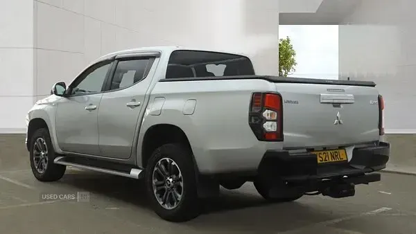 Used Mitsubishi L200 150 HP (110 kW) 2021 Silver Pickup