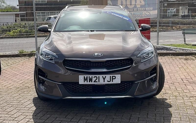 Used Kia XCeed 120 HP (88 kW) 2021 Brown SUV