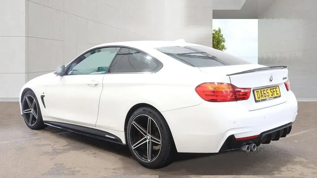 Used BMW 420 M Sport 2015 White Coupe