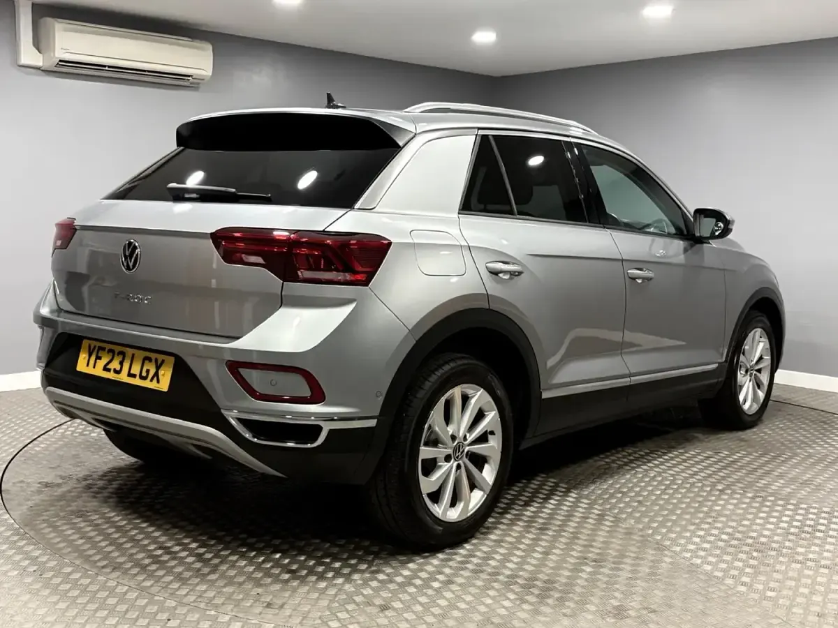 Used VW T-Roc Style 150 HP (110 kW) 2023 Silver SUV
