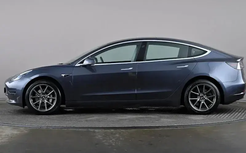Used Tesla Model 3 Long Range AWD 258 kW (351 HP) 2023 Sedan