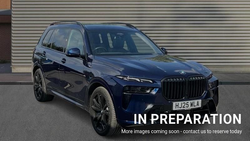 Tanzanite blue ii metallic Used 2025 BMW X7 M Sport SUV | £78,991 (Fair price) - Image 1/4