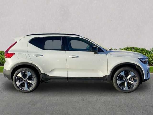 Used Volvo XC40 Plus 163 HP (119 kW) 2025 SUV