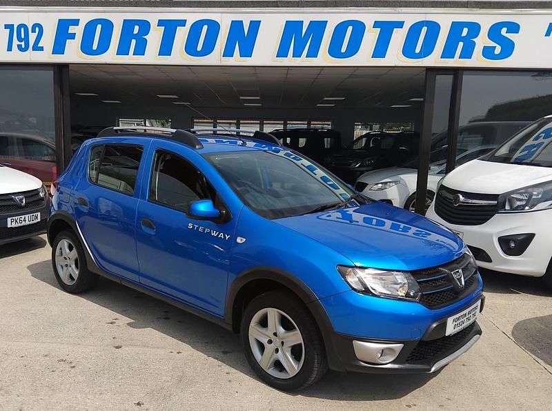 Metallic azurite blue many more suvs in stock Used 2016 Dacia Sandero Lauréate Hatchback | £5,495 (Fair price) - Image 1/4
