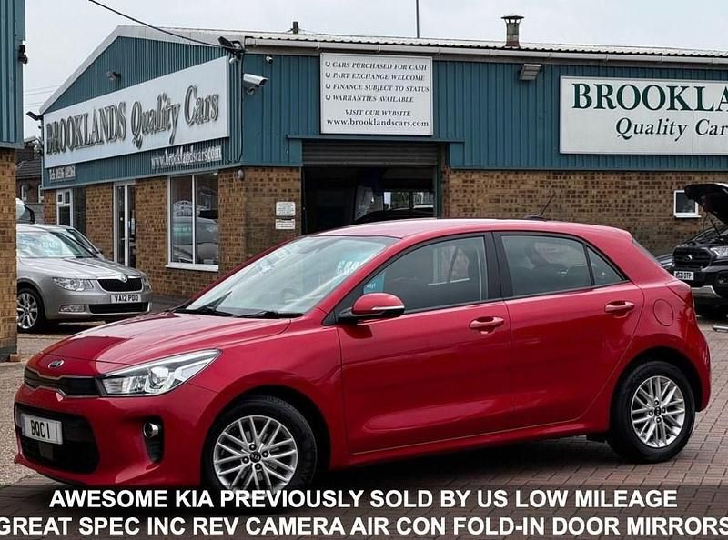 Red Used 2018 Kia Rio Hatchback | £8,995 (A bit pricey) - Image 1/4