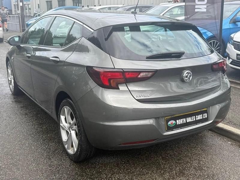 Used Vauxhall Astra SRi 110 HP (80 kW) 2020 Grey Hatchback