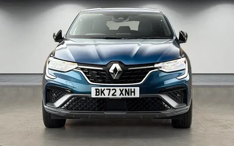 Used Renault Arkana R.S. 145 HP (106 kW) 2022 Zanzibar blue SUV