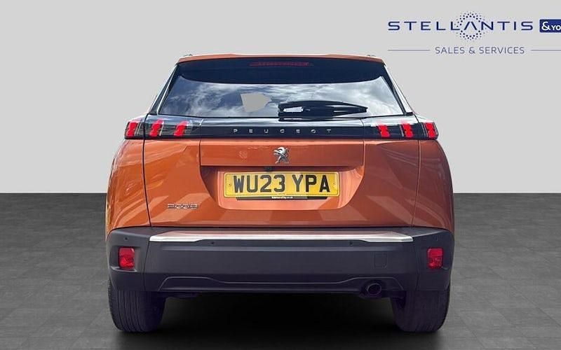 Used Peugeot 2008 Allure+ 101 HP (74 kW) 2023 SUV