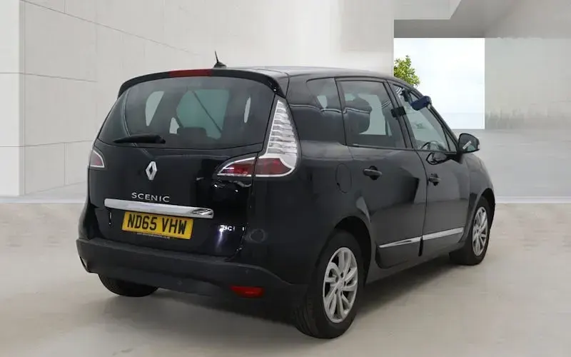 Used Renault Scénic III Dynamique 110 HP (80 kW) 2016 Estate