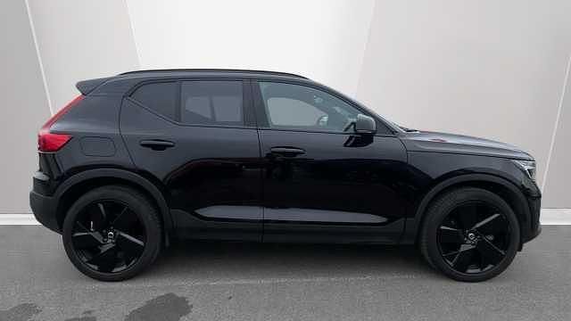 Used Volvo XC40 Plus 161 HP (118 kW) 2025 Black SUV